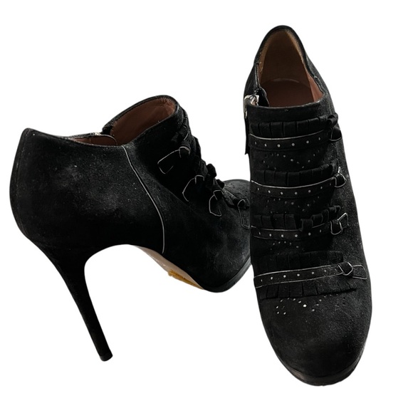 Tabitha Simmons Black Suede Fringe Trim Accent Heel, Sz: 38.5 - Picture 1 of 8